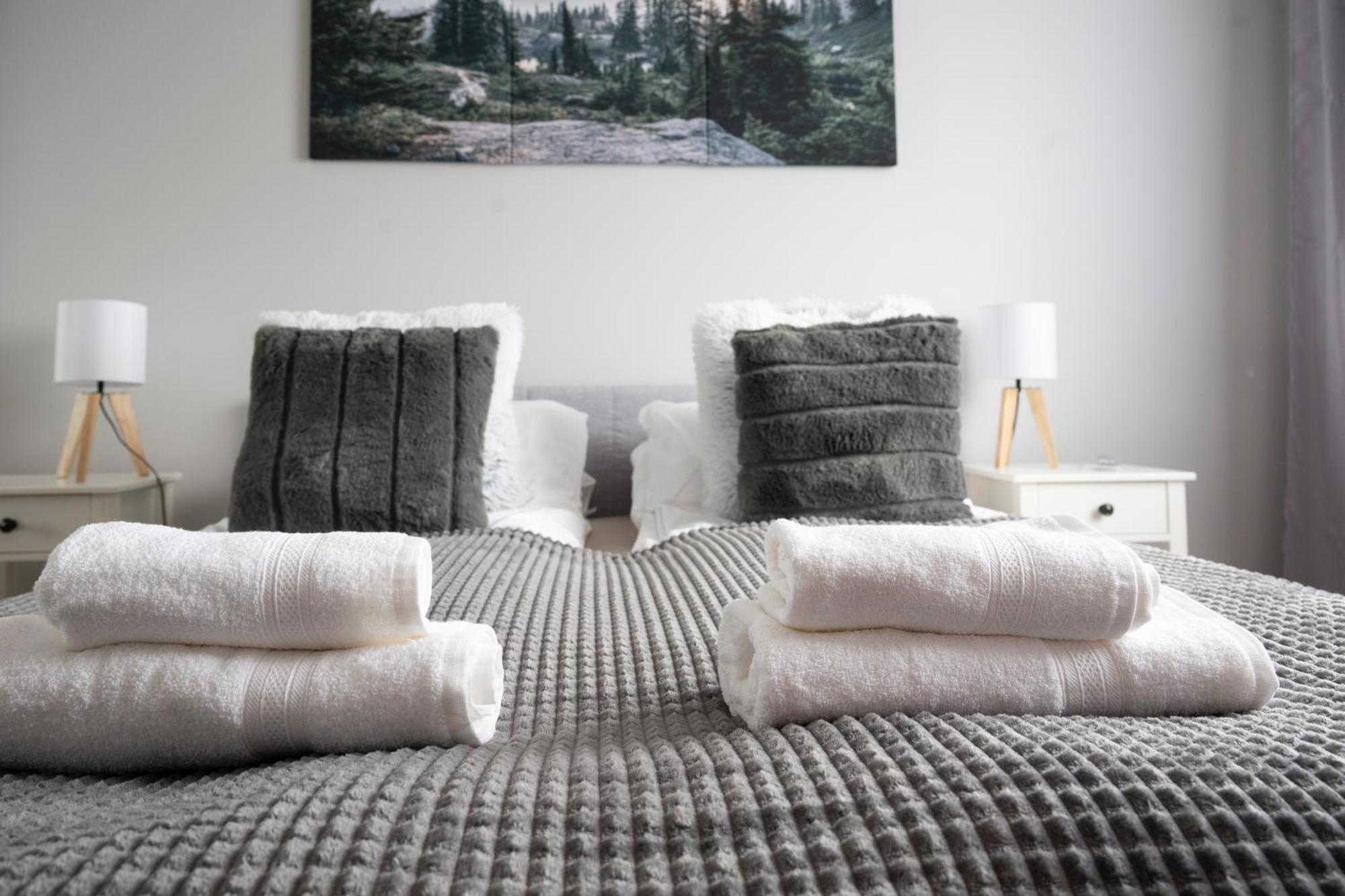Apartamenty Deluxe Гданьск Экстерьер фото